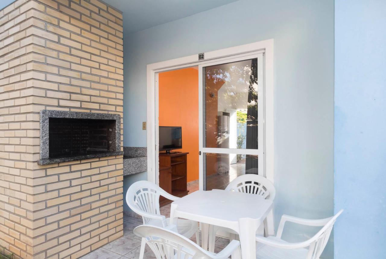 Апартаменти Apartamento Ferias De Verao 02 Бомбіняс Екстер'єр фото
