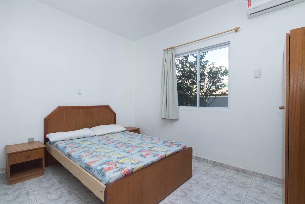 Апартаменти Apartamento Ferias De Verao 02 Бомбіняс Екстер'єр фото
